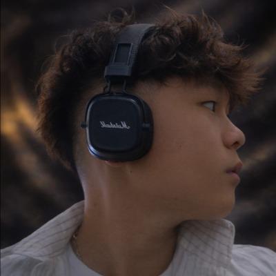 Mark J