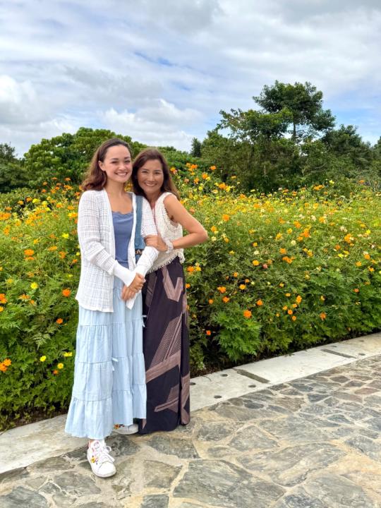 Cecile Carlos Janicek