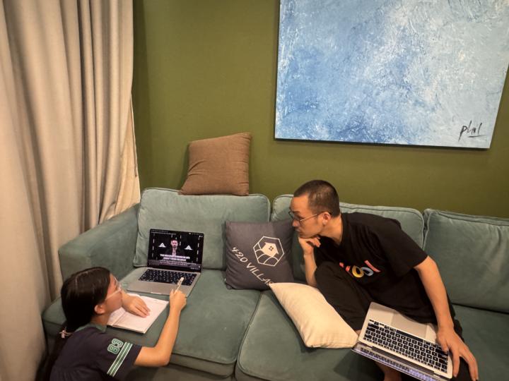 Khoảnh khắc thức tỉnh của tâm hồn trẻ