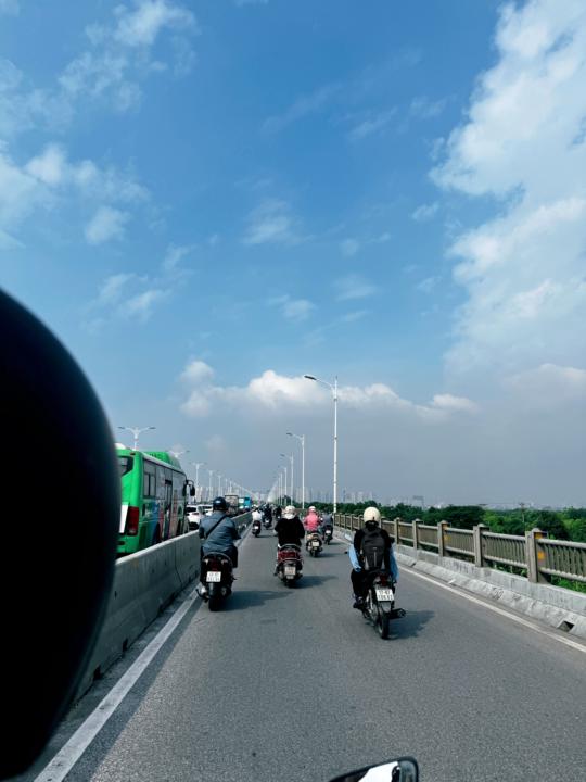 Tìm kiếm sự công nhận từ bên ngoài đã GI.ẾT mình như thế nào? 