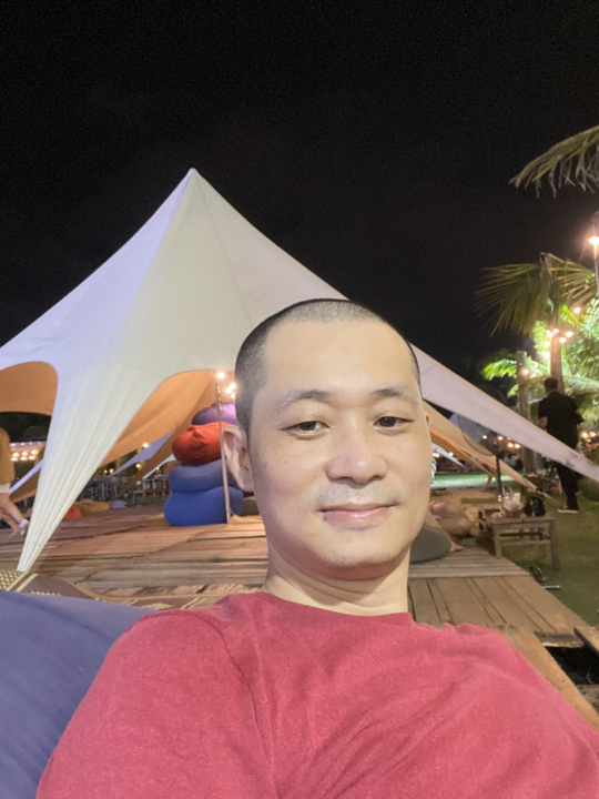 Hãy Cho Đi Giá Trị Của Bạn: Câu Chuyện Của Những Người Tưởng Chừng Như "Không Biết Gì"