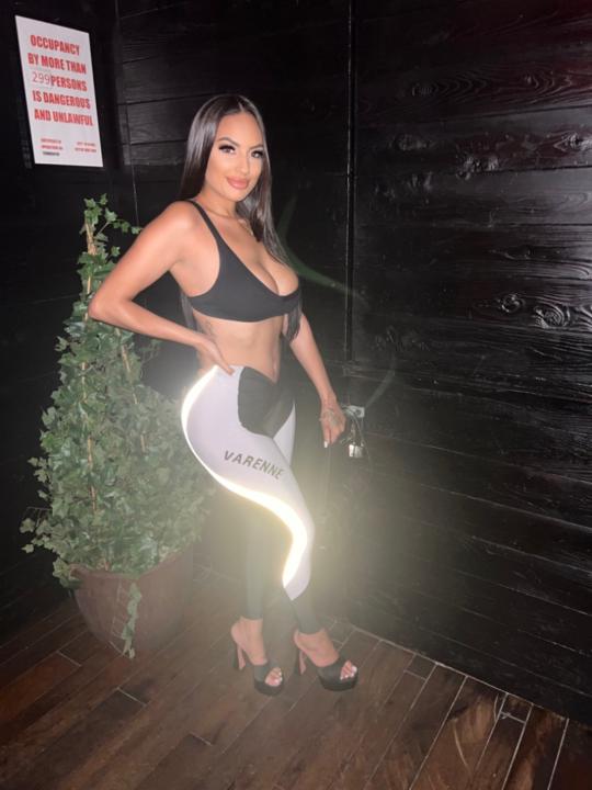 Illyanna J