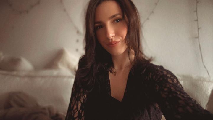 Astrid W