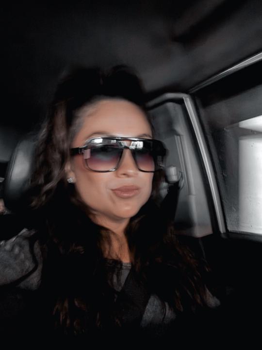 Marlyne F