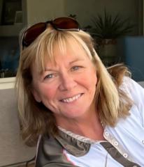 Laura Cusack
