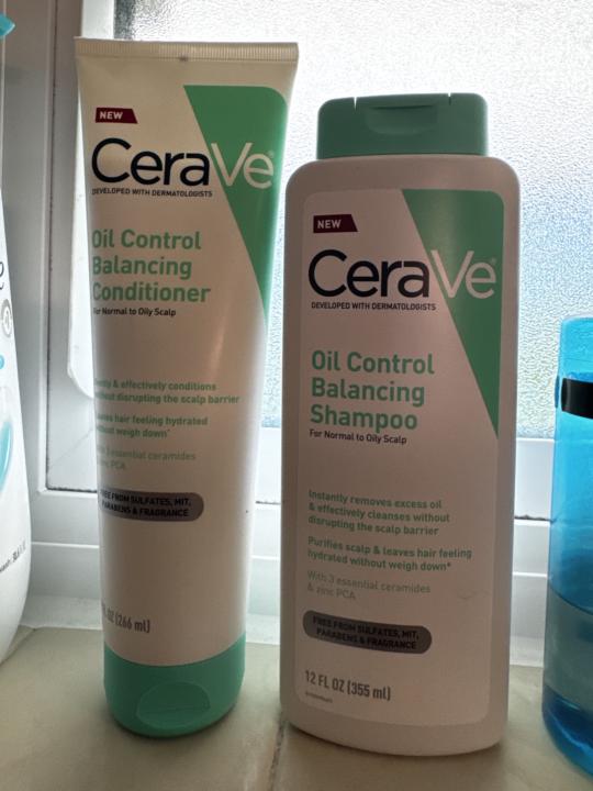 Oil free shampoos
