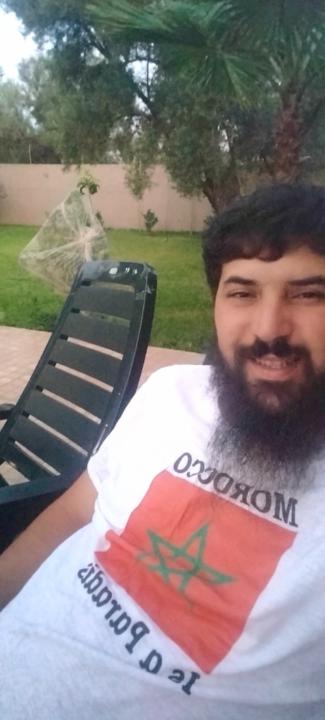 Hicham IDMBAREk