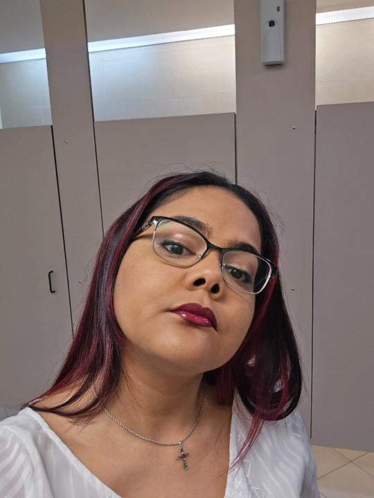 Naomi Reyes Hance