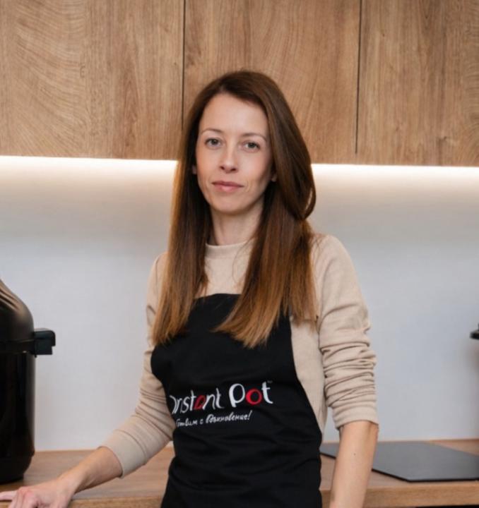 Стела Атанасова