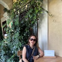 Monica De La Grandiere