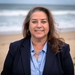Debi Hood