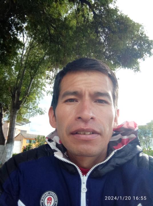 Carlos Loyola Aquino