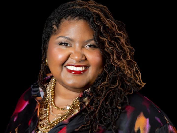 LaToya Bell