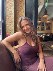 Faye Cheek