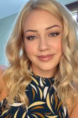 Nicole Carron