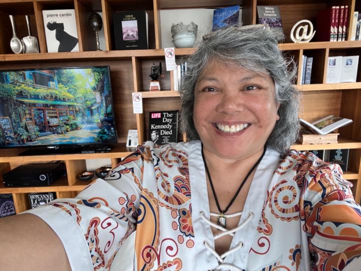 Elaine Laroa