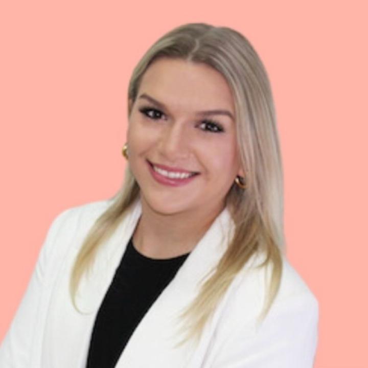 Antonia Avelar