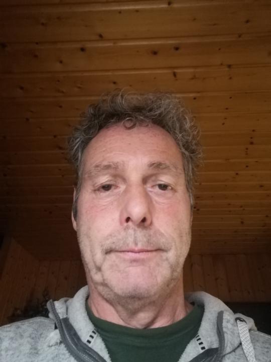 Peter Zinser