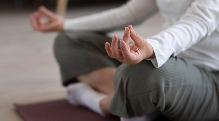 What Is Mindfulness? Meaning, Practice, and 7 Key Exercises Used in Therapy