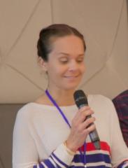 Felicity Ravipati