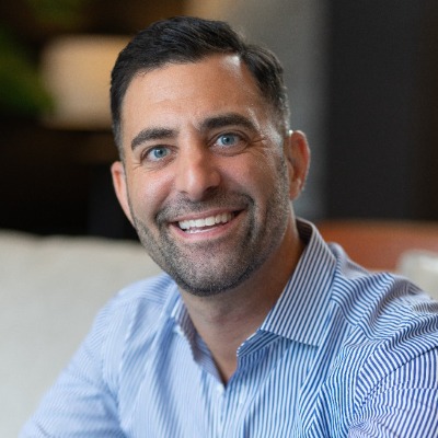 Dustin Giannelli