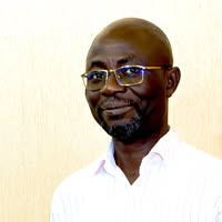 Ephrem Longa