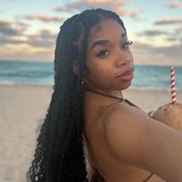 Mia McNeil