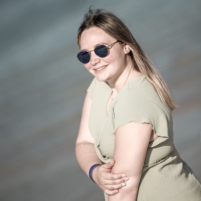 Natalie Schmöllerl