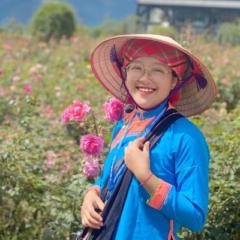 Ngọc Hướng Vũ