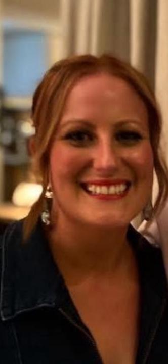 Lauren Collins