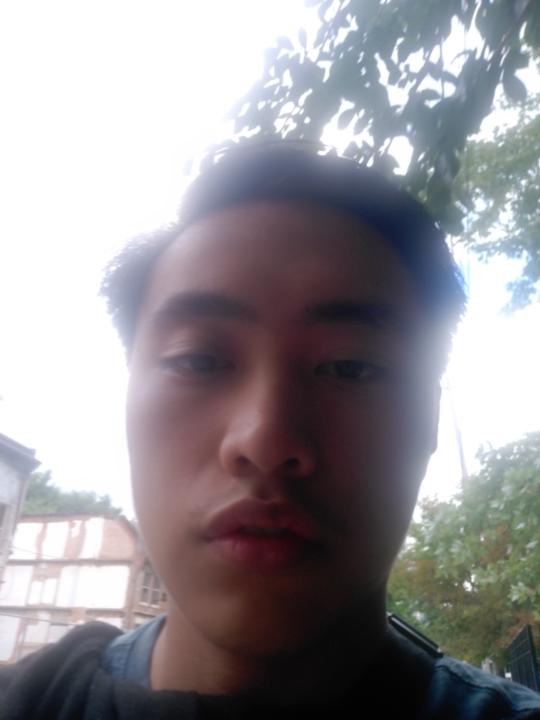 Brad Oliveros