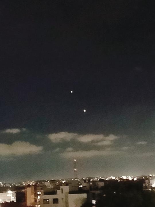 En tiempo real aquí y ahora