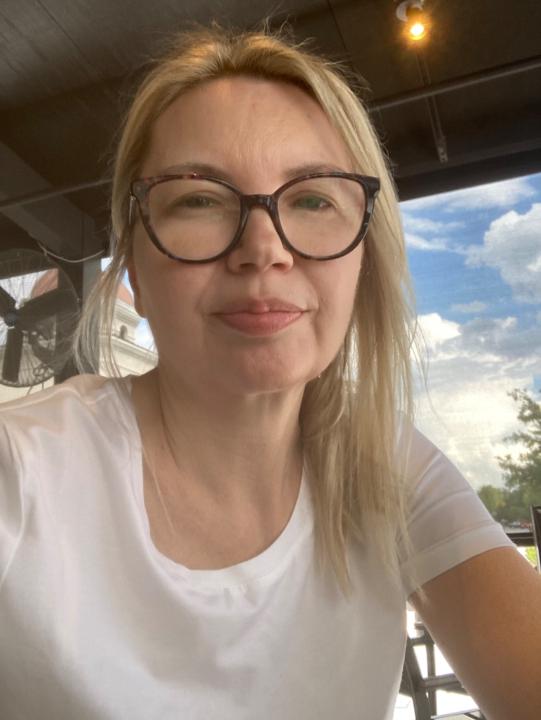 Hilary Van Lier
