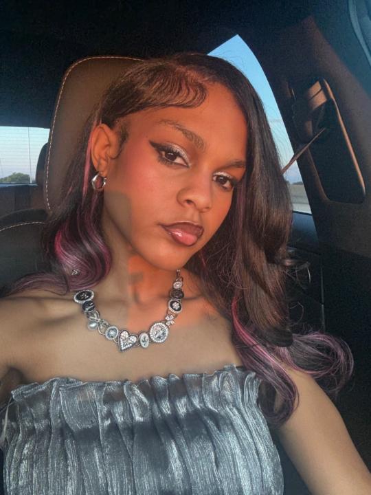 Chloe Sayles