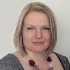 Eszter Mills