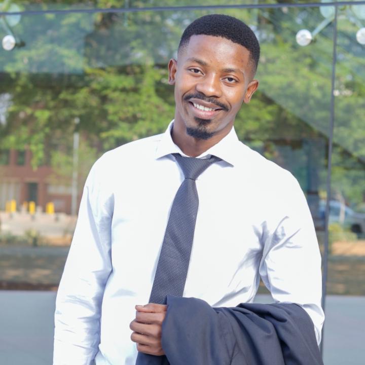 Othusitse Tlhakanelo