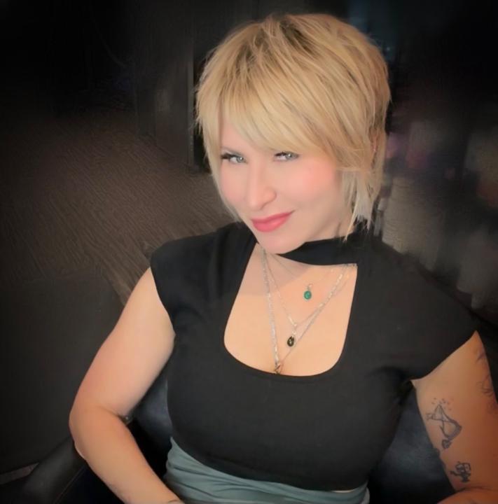 Karine Belanger