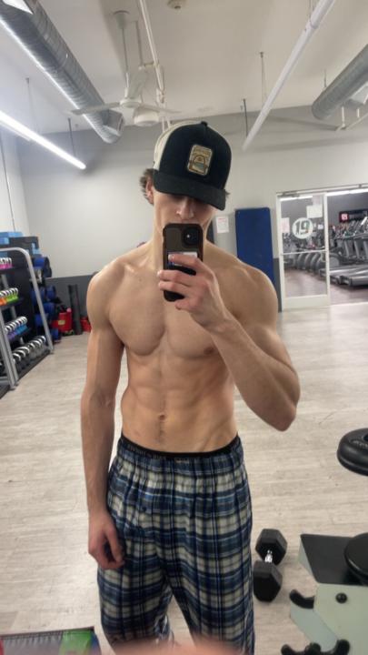 Ashton Bond