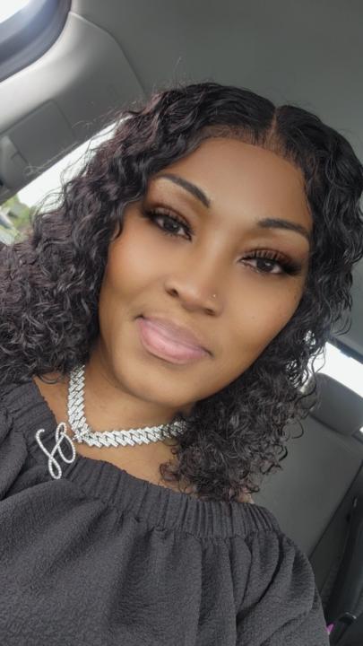 Lashelle Lewis