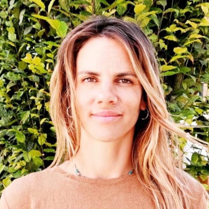 Alba Mares Canovas
