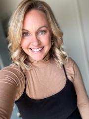 Jen August