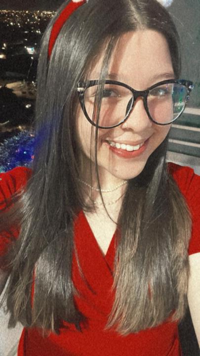 Daniela Castro
