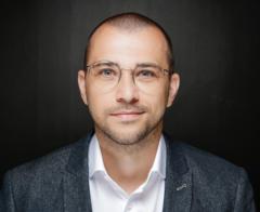 Steven Becker