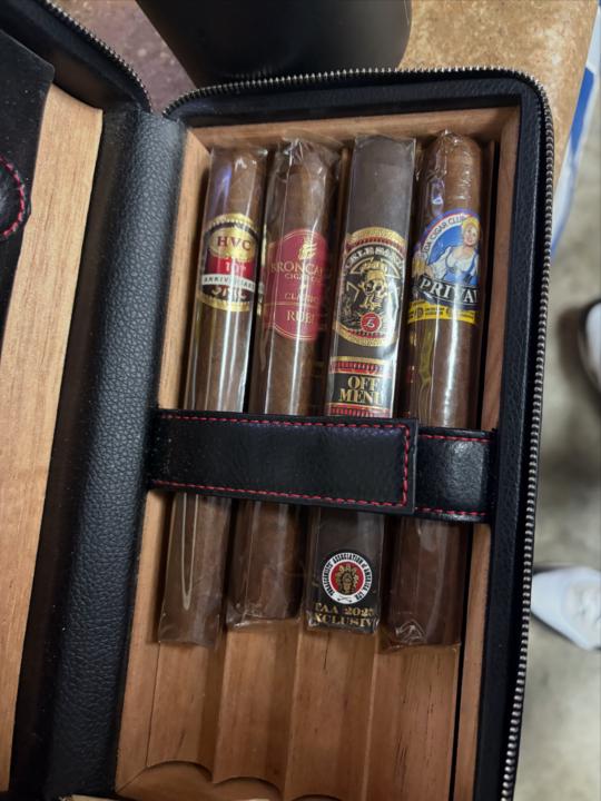 🎆 Bringing In The New Year — One Cigar At A Time