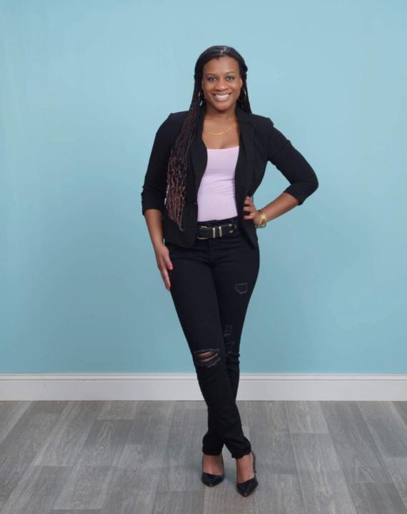Anquinette Robinson