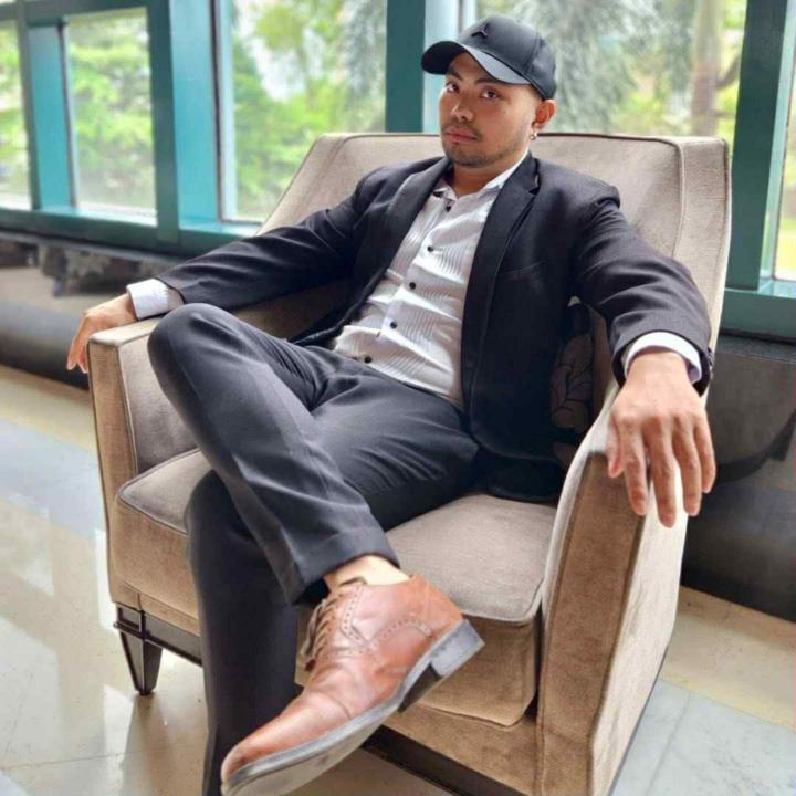 Lei Clement Macalisang