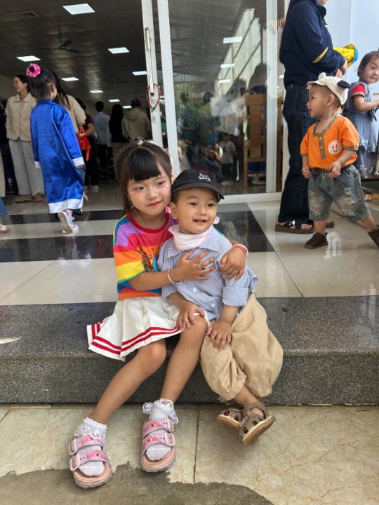 Mẩy Cheo sun