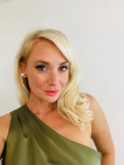Lindsay Jones