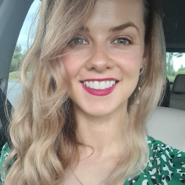 Alexandra Willis
