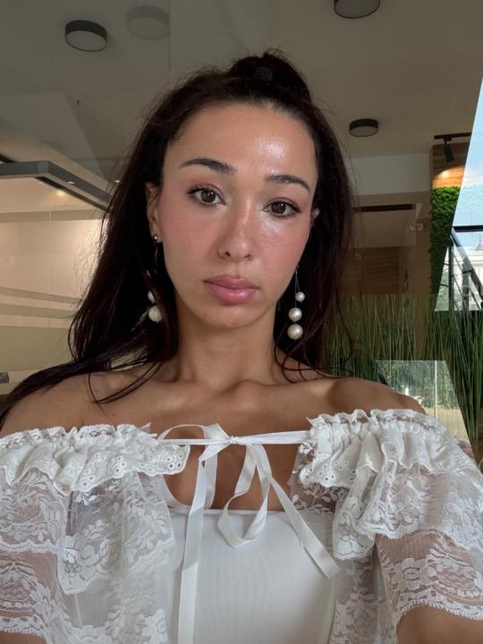Albina Albina
